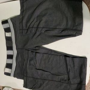 Lululemon women's 8 grey boot cut leggings